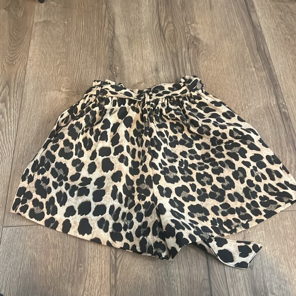 Leopard Shorts - Picture 2 of 2